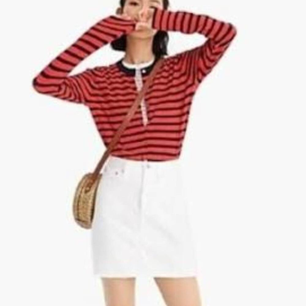 J CREW Trademark Denim White Denim Raw Hem Skirt Size 25 Style #H6148